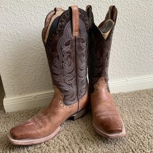 Women’s Ariat Cowboy Boots